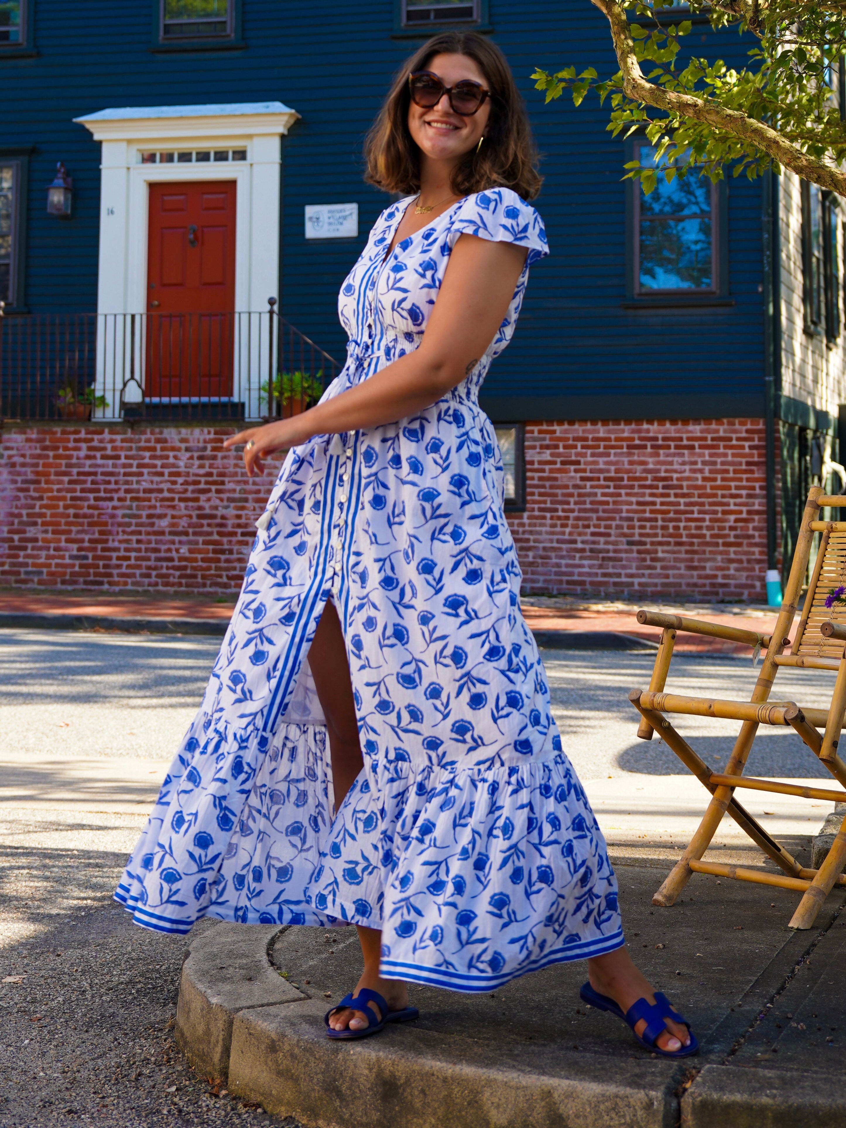 Vista Maxi Dress - Dancing Wallflower in White with Blues – La Plage