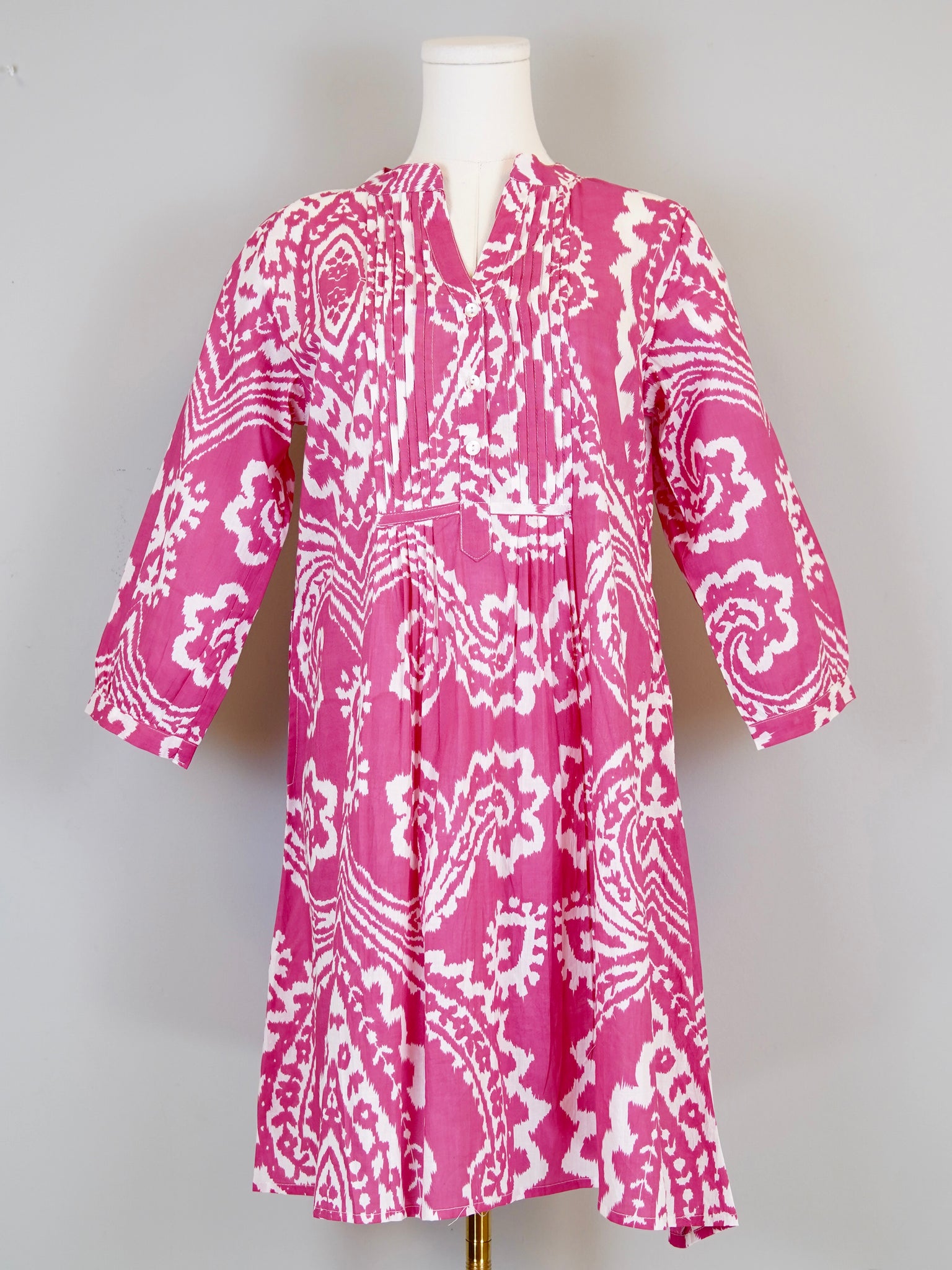 Maye Dress - Oversized Ikat Hot Pink/White