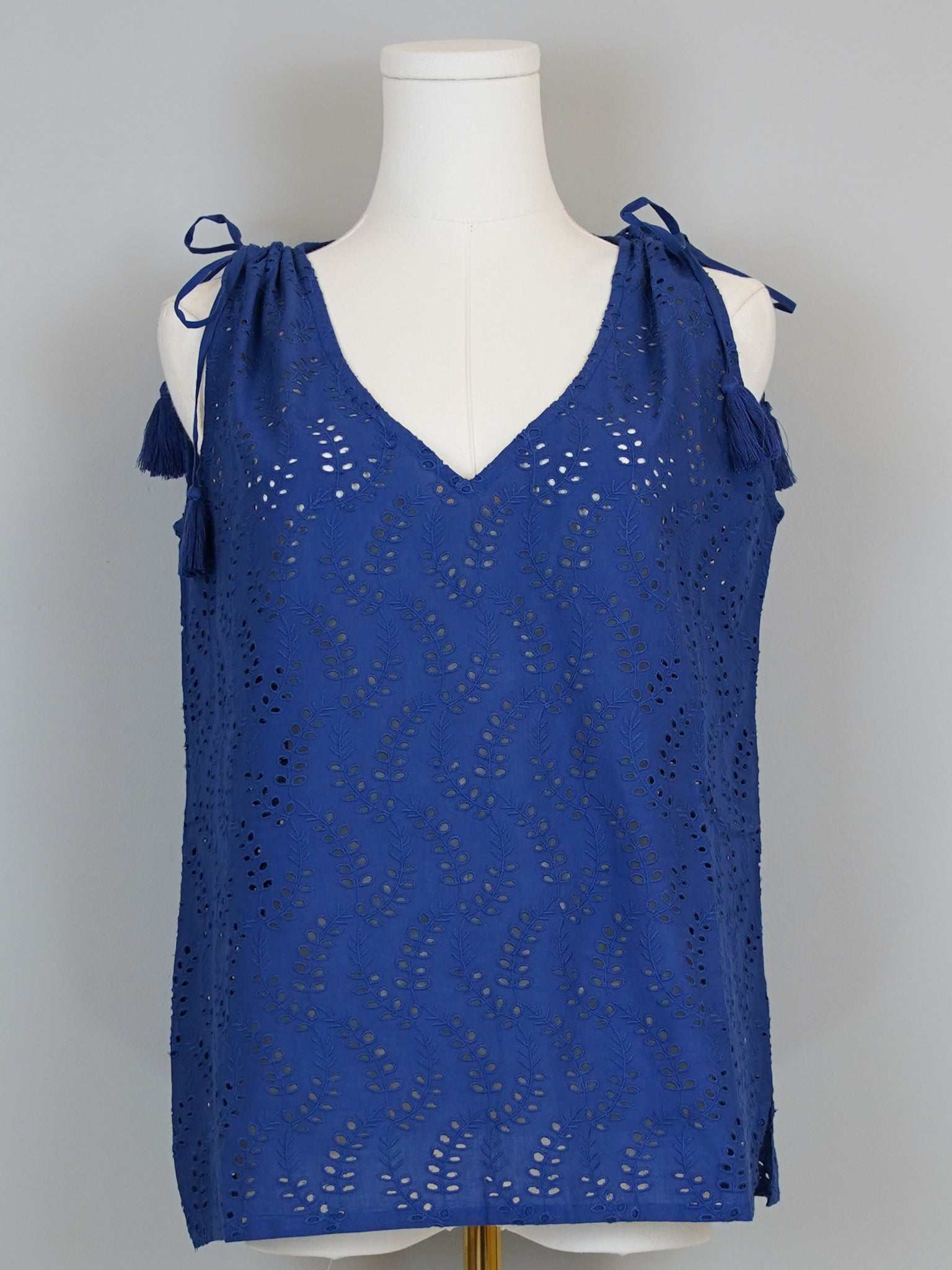 Ruched Sleeveless Top- Schiffli Eyelet- Surf Blue